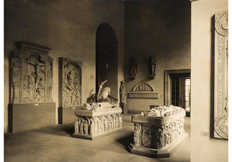 Aufstellung des Deutschen Museums im Pergamonmuseum, Raum 06, Romanischer Saal