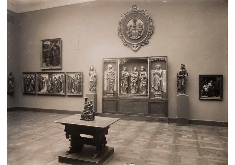 Aufstellung des Deutschen Museums im Pergamonmuseum, Raum 24, Niederrheinischer Saal