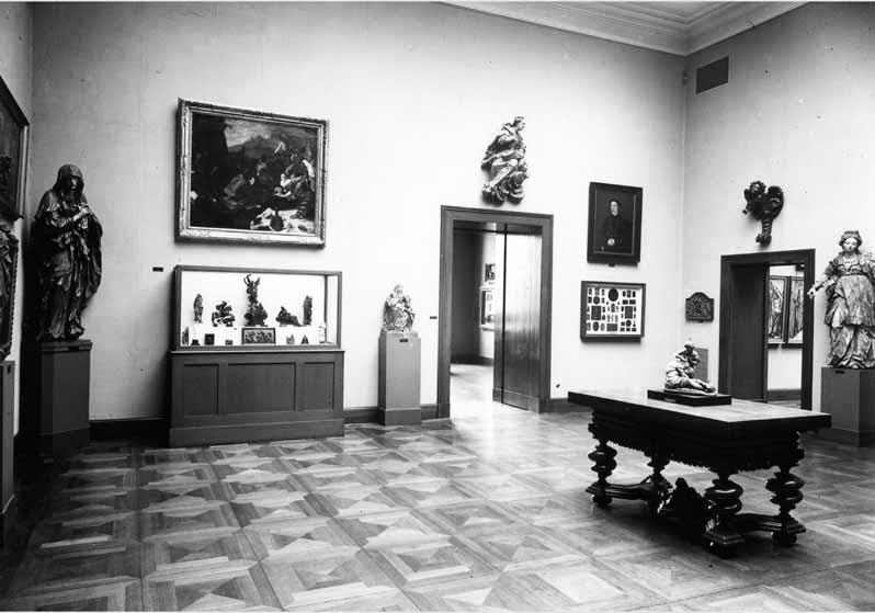 Aufstellung des Deutschen Museums im Pergamonmuseum, Raum 25, Saal des 17. Jhd.