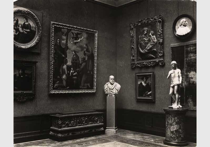 Aufstellung der Gemäldegalerie und der Skulpturensammlung im Kaiser-Friedrich-Museum, Raum 45, Italienische Gemälde und Bildwerke des 16. Jhd.