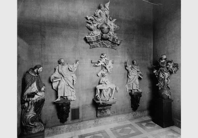 Aufstellung der Gemäldegalerie und der Skulpturensammlung im Kaiser-Friedrich-Museum, Raum 25, Deutsche Bildwerke des 17. und 18. Jh.