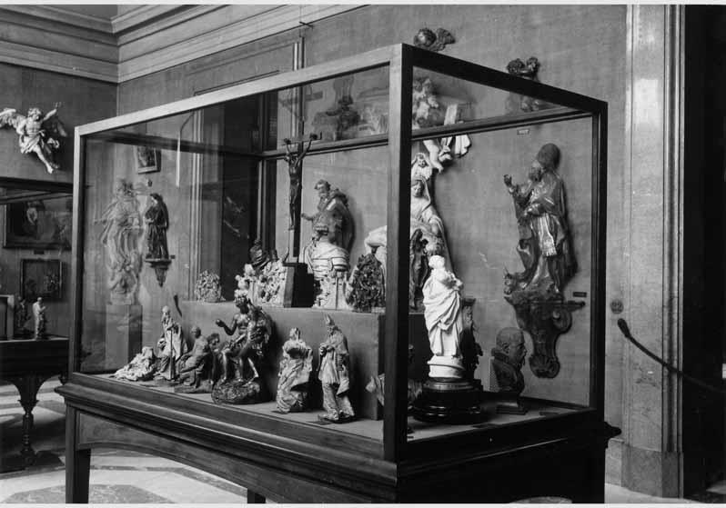 Aufstellung der Gemäldegalerie und der Skulpturensammlung im Kaiser-Friedrich-Museum, Raum 22, Deutsche Bildwerke des 17. und 18. Jh.