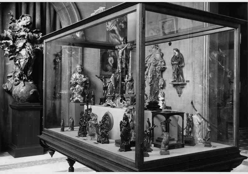 Aufstellung der Gemäldegalerie und der Skulpturensammlung im Kaiser-Friedrich-Museum, Raum 22, Deutsche Bildwerke des 17. und 18. Jh.