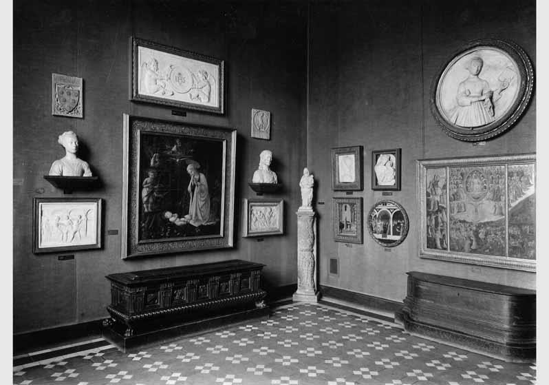 Aufstellung der Gemäldegalerie und der Skulpturensammlung im Kaiser-Friedrich-Museum, Raum 32, Florentinische Gemälde und Bildwerke des frühen 15. Jhd.