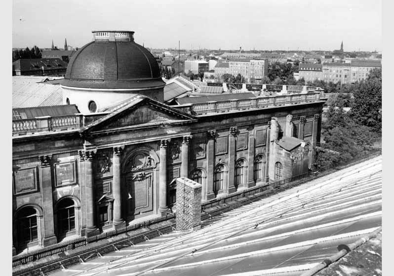 Blick vom Pergamonmuseum auf das Bode-Museum