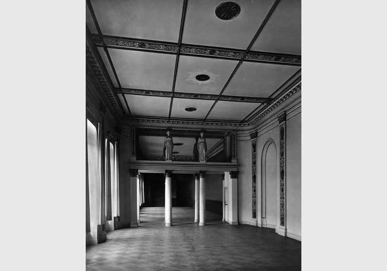 Blick in einen Raum im Kronprinzen-Palais