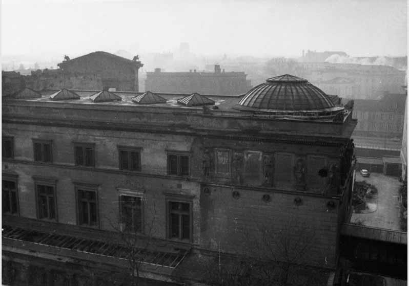 Blick auf das Dach des Neuen Museums
