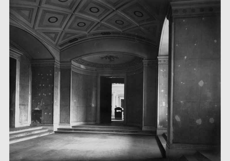 Blick in das Südvestibül im Neuen Museum