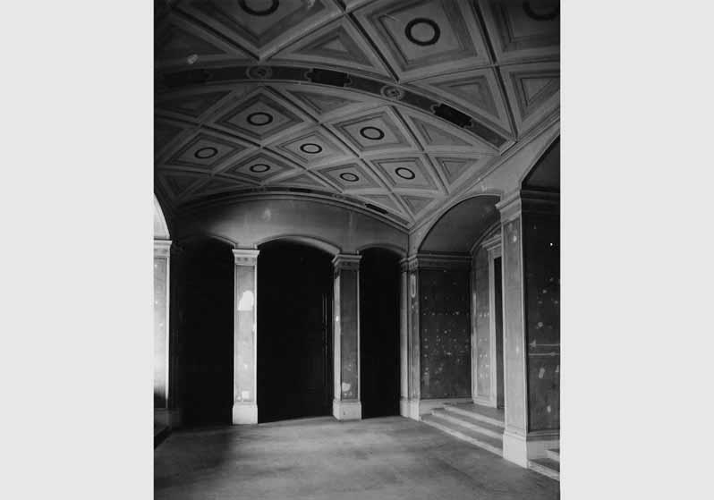 Blick in das Südvestibül im Neuen Museum