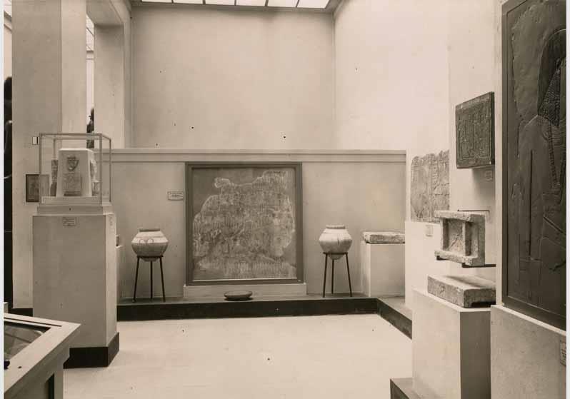 Blick in den Amarnahof im Neuen Museum nach dem Umbau des Griechischen Hofes