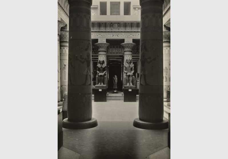Blick in den Ägyptischen Hof im Neuen Museum