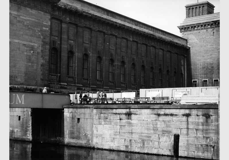 Bau der Pergamonbrücke