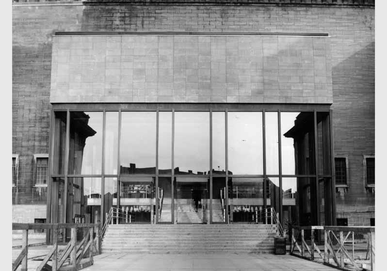 Blick auf das Eingangsgebäude des Pergamonmuseums