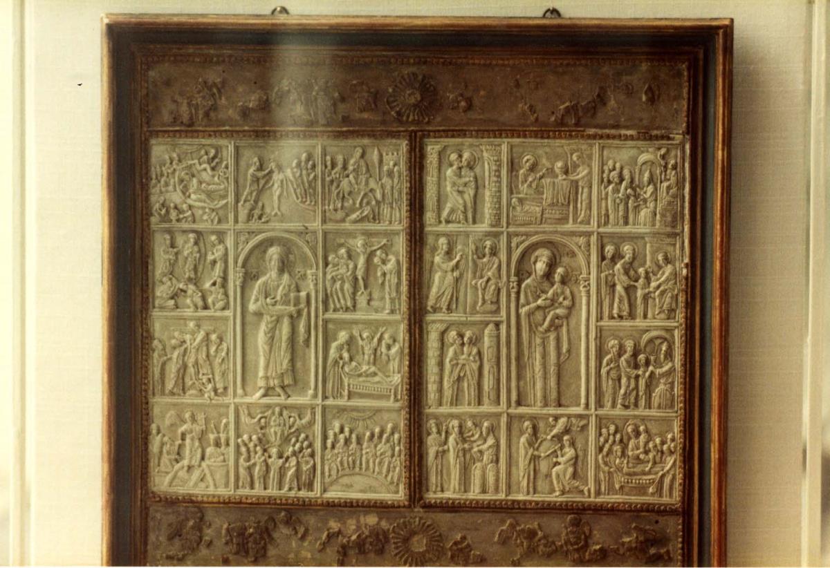 Blick in die Ausstellung der Skulpturensammlung und der Frühchristlich-Byzantinischen Sammlung im Museum Dahlem