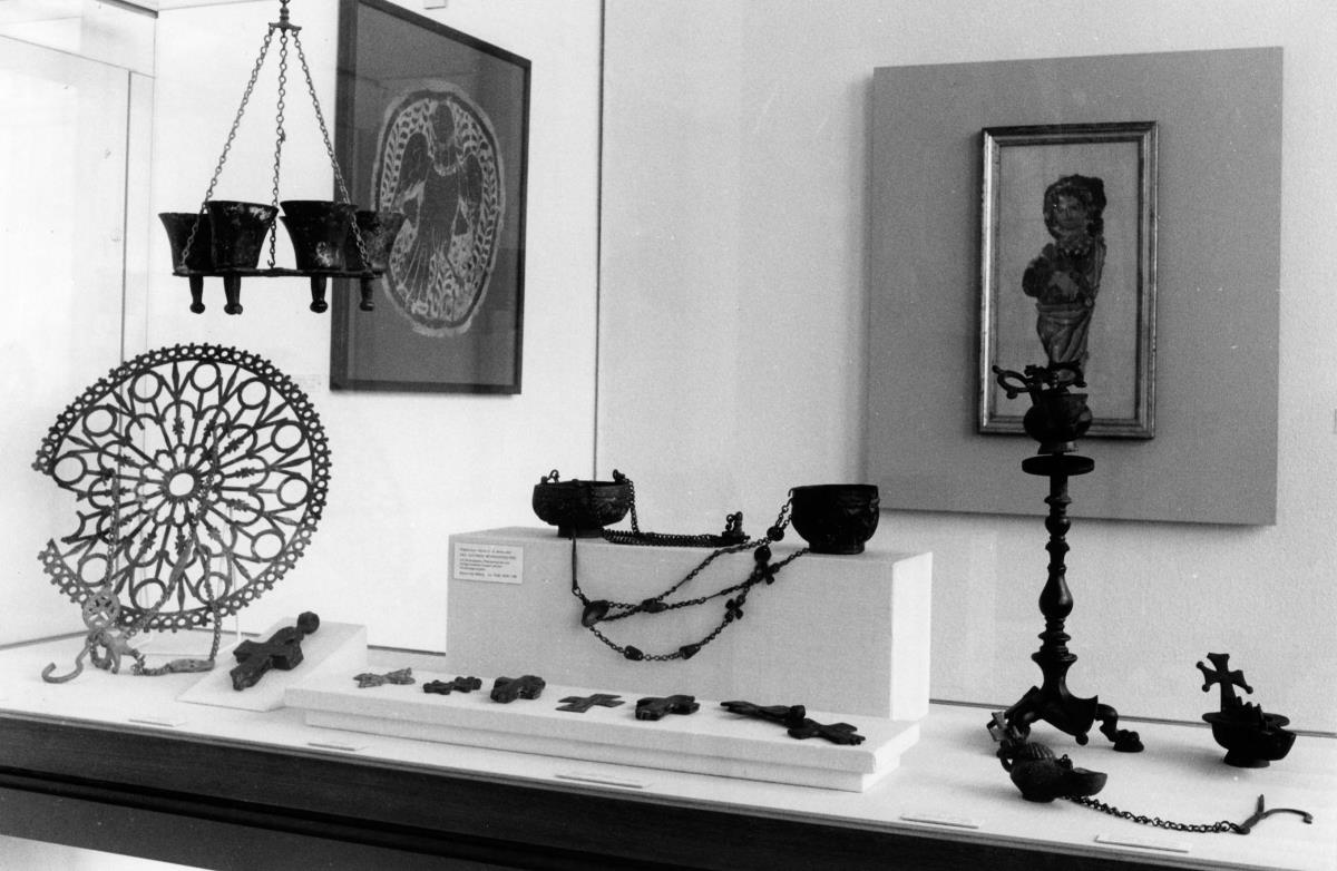 Blick in die Ausstellung der Skulpturensammlung und der Frühchristlich-Byzantinischen Sammlung im Museum Dahlem