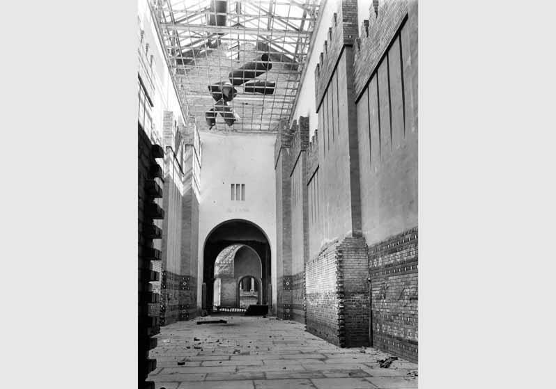 Vorderasiatisches Museum im Pergamonmuseum, Kriegsschäden an der Prozessionsstraße