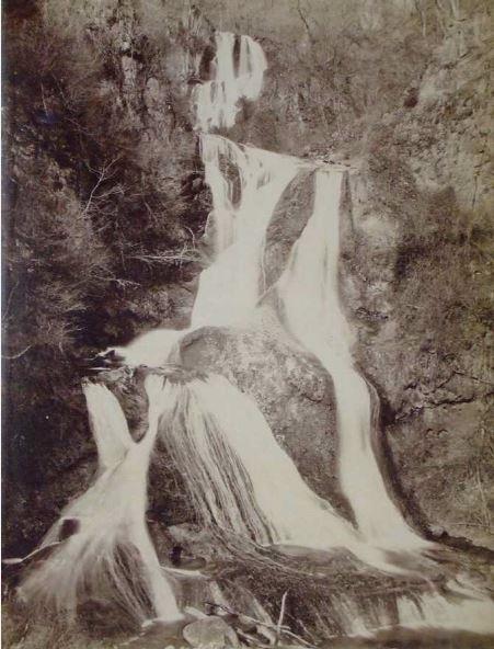 Kisifuri Wasserfall bei Yamang, Nikko
