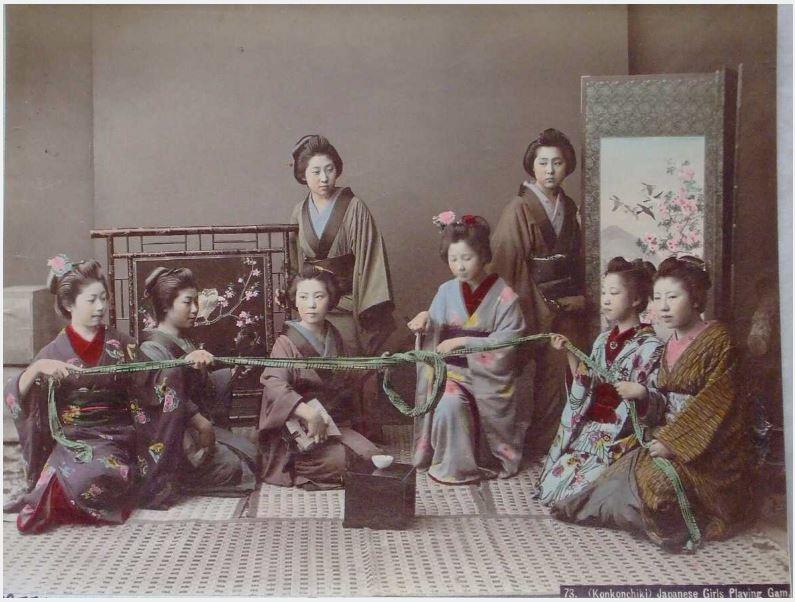 Japanese Girls Playing Game (Konkonchiki)