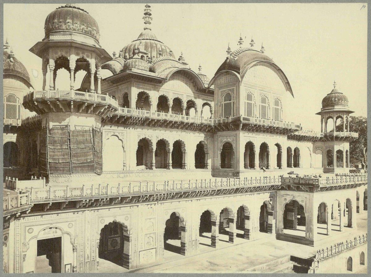Govardhan, Mausoleum (Chhatri)