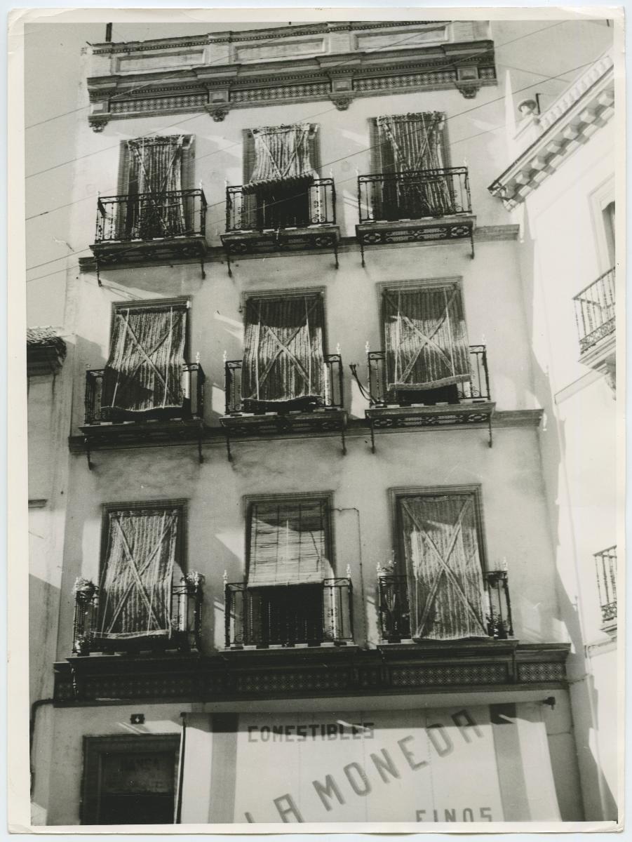 Vorderfront eines Hauses