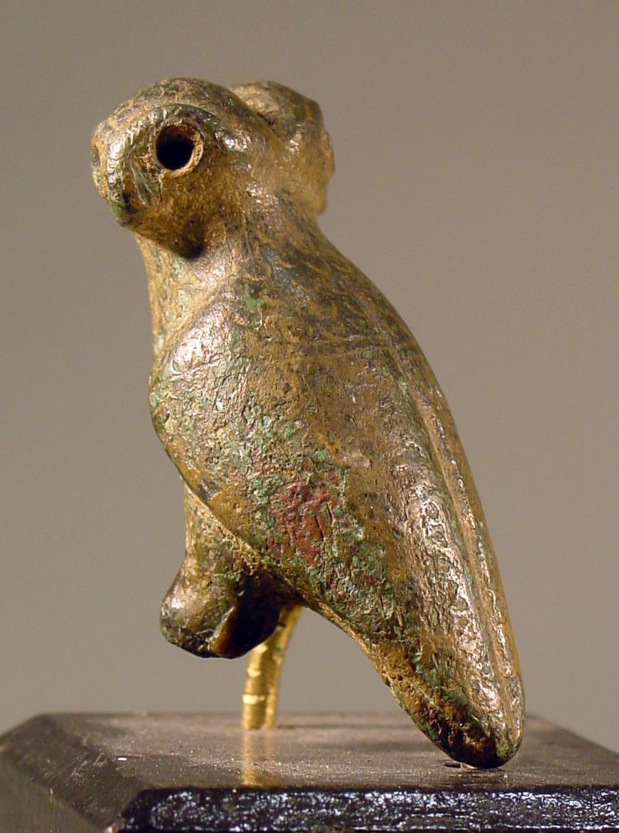 Statuette einer doppelköpfigen Eule