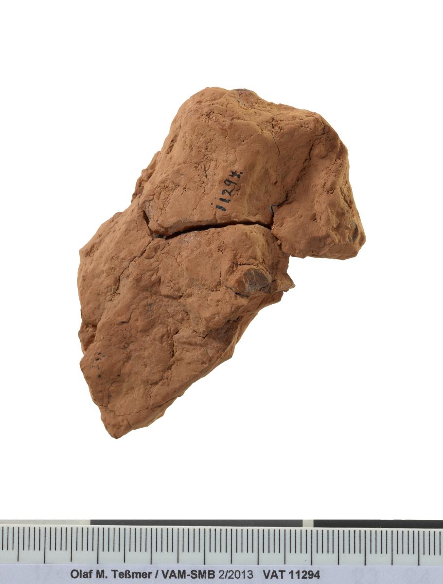 Tontafelfragment der 11. Tafel des Gilgamesch-Epos mit Sintflutbericht