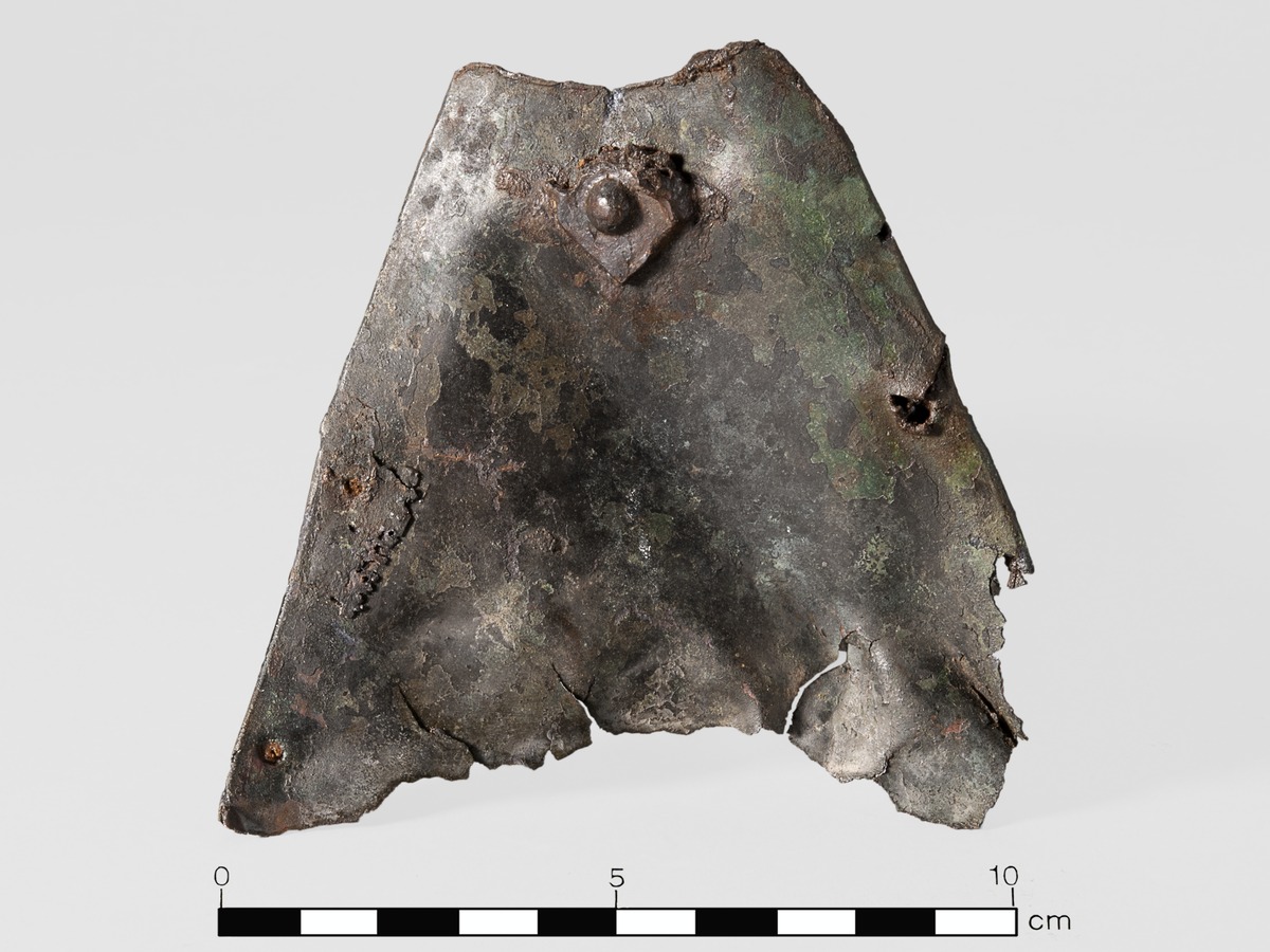 Helmfragment
