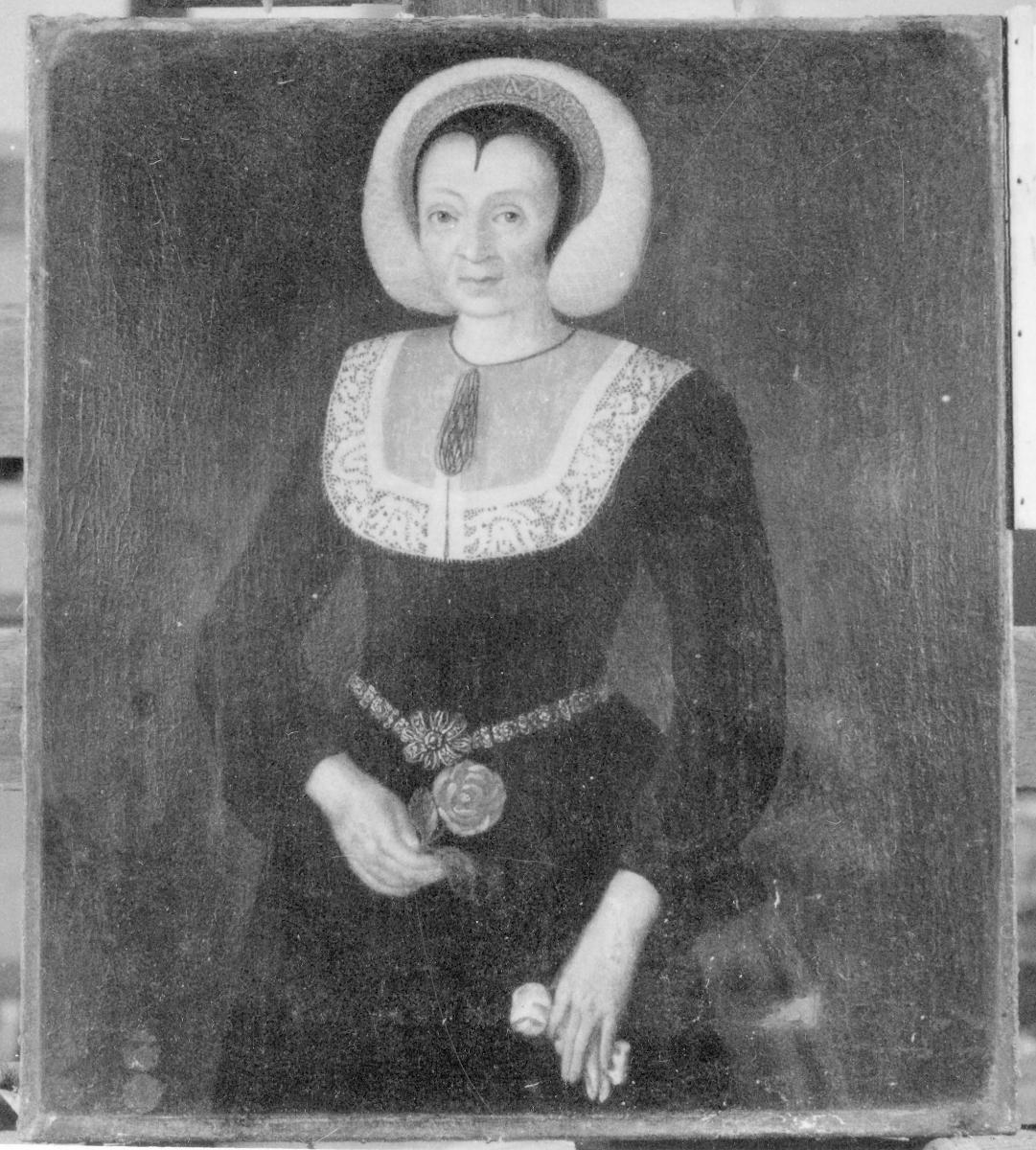 Porträt einer Frau mit Kugelhaube