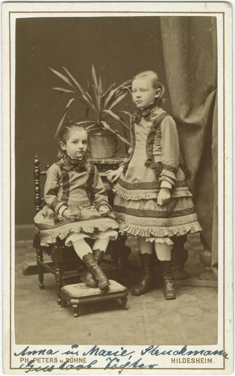 Porträt der Anna und Marie Struckmann