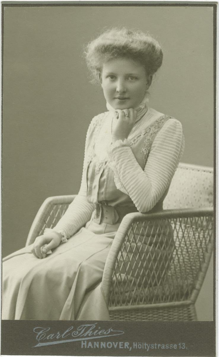 Porträt der Frieda Bartels
