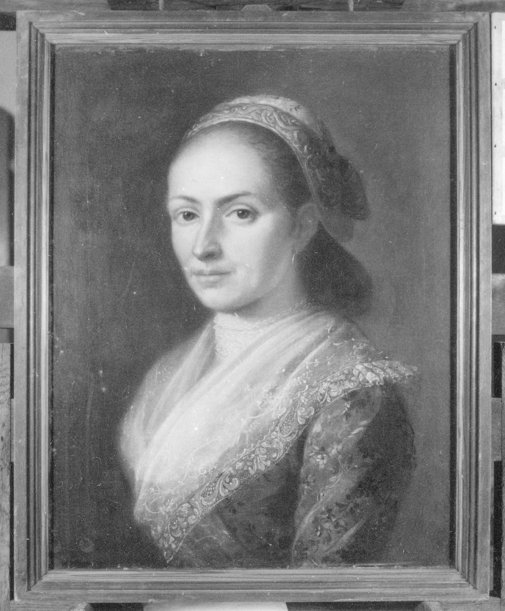 Porträt einer Frau mit Fichu und Riegelhaube
