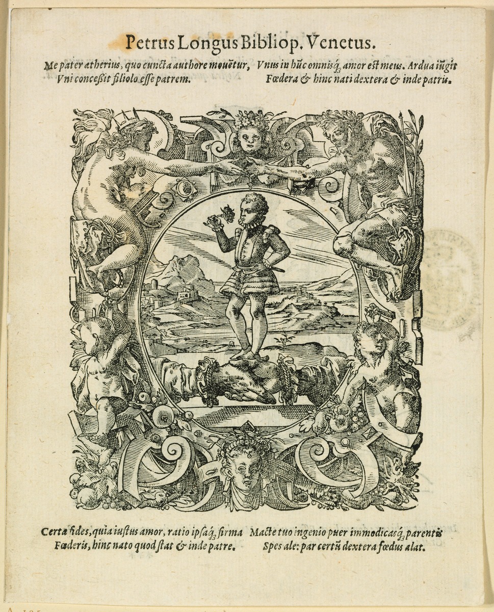 Symbol des Buchdruckers Petrus Longus zu Venedig: Knabe, der an einer Blume riecht; er steht auf zwei einander haltenden Händen. ("Petrus Longus Bibliop. Venetus.")