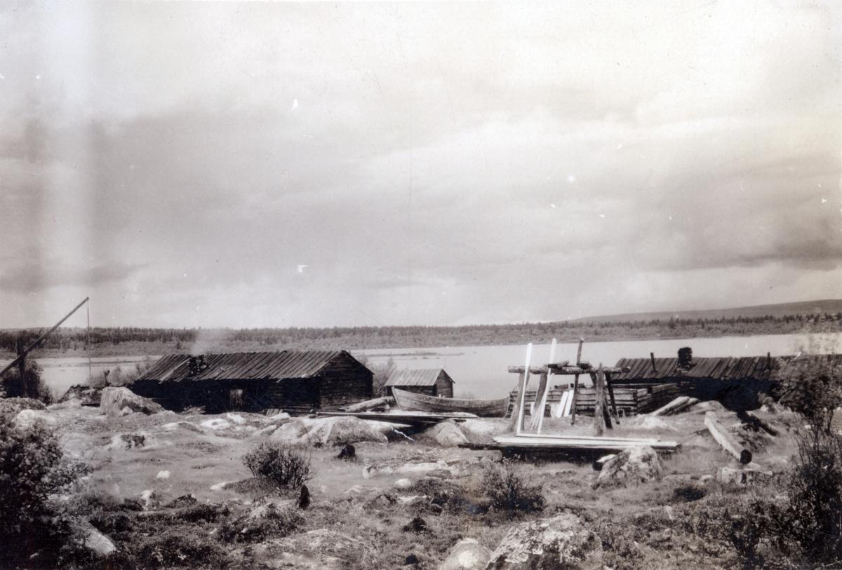 Gehöft Alatalo am Räkkijärvi