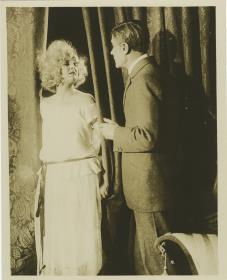 Lya de Putti und Alfred Abel im Film: Phantom