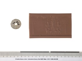 Triumphierender König mit Löwen