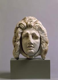 Fries (Gorgoneion) des Trajanstempels in Pergamon