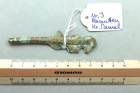 Bronzenes Nadelfragment