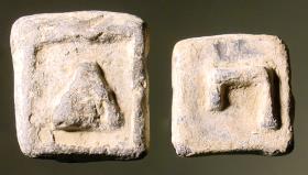 Zwei Tesserae