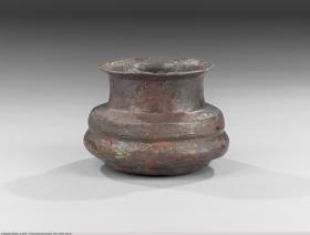 Bronze-Becher