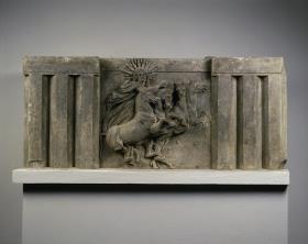 Nordosteckblock des Triglyphon vom Athenatempel in Ilion/Troia, mit reliefierter Metope - Sonnengott Helios in Quadriga
