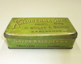 Kaloderma Seife mit Glycerin und Honig bereitet F. Wolff & Sohn Hoflieferanten Karlsruhe Baden