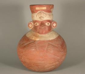 Stehende anthropomorphe Figur