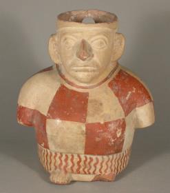 Stehende anthropomorphe Figur ohne Arme