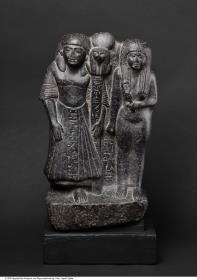 Doppelstatuette des Nachtmin und seiner Mutter Meres-ger