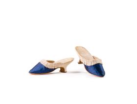 Blaue Damenpantoffeln "mules"