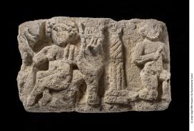 Relief mit einer Darstellung des Wettstreits zwischen Apoll und Marsias