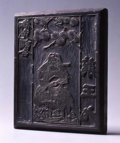 Shennong unter Kieferzweig