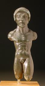 Archaische Jünglingsstatuette